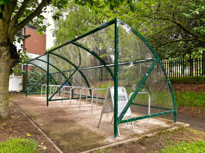 20 Space Bike Shelter