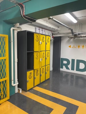 Folding Bike Storage Lockers