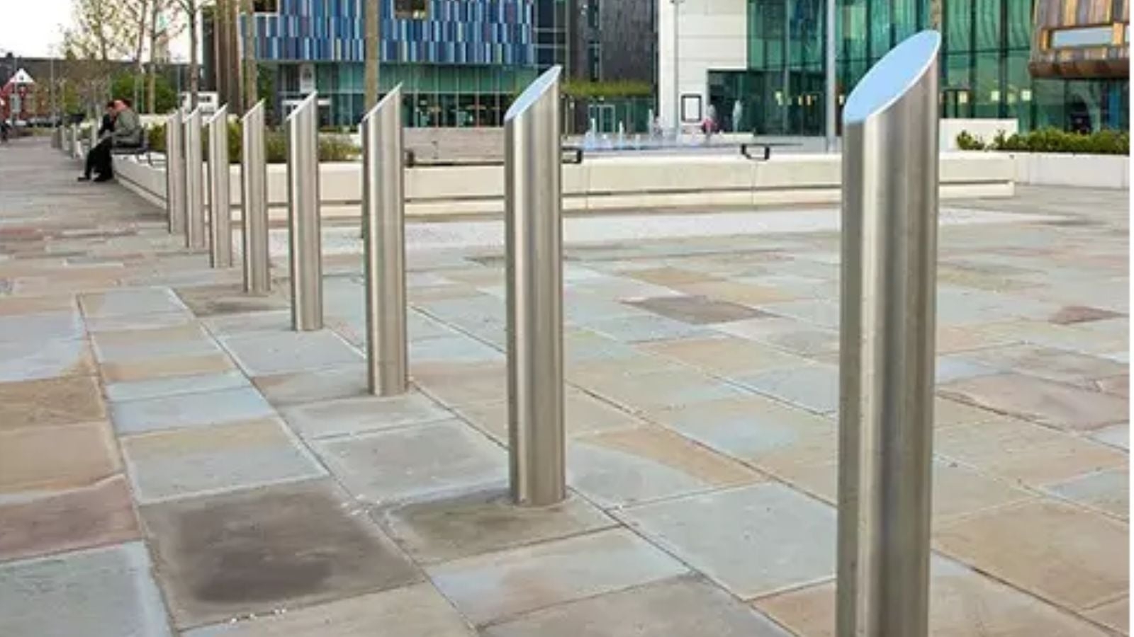 The perfect security solution: stainless steel bollards