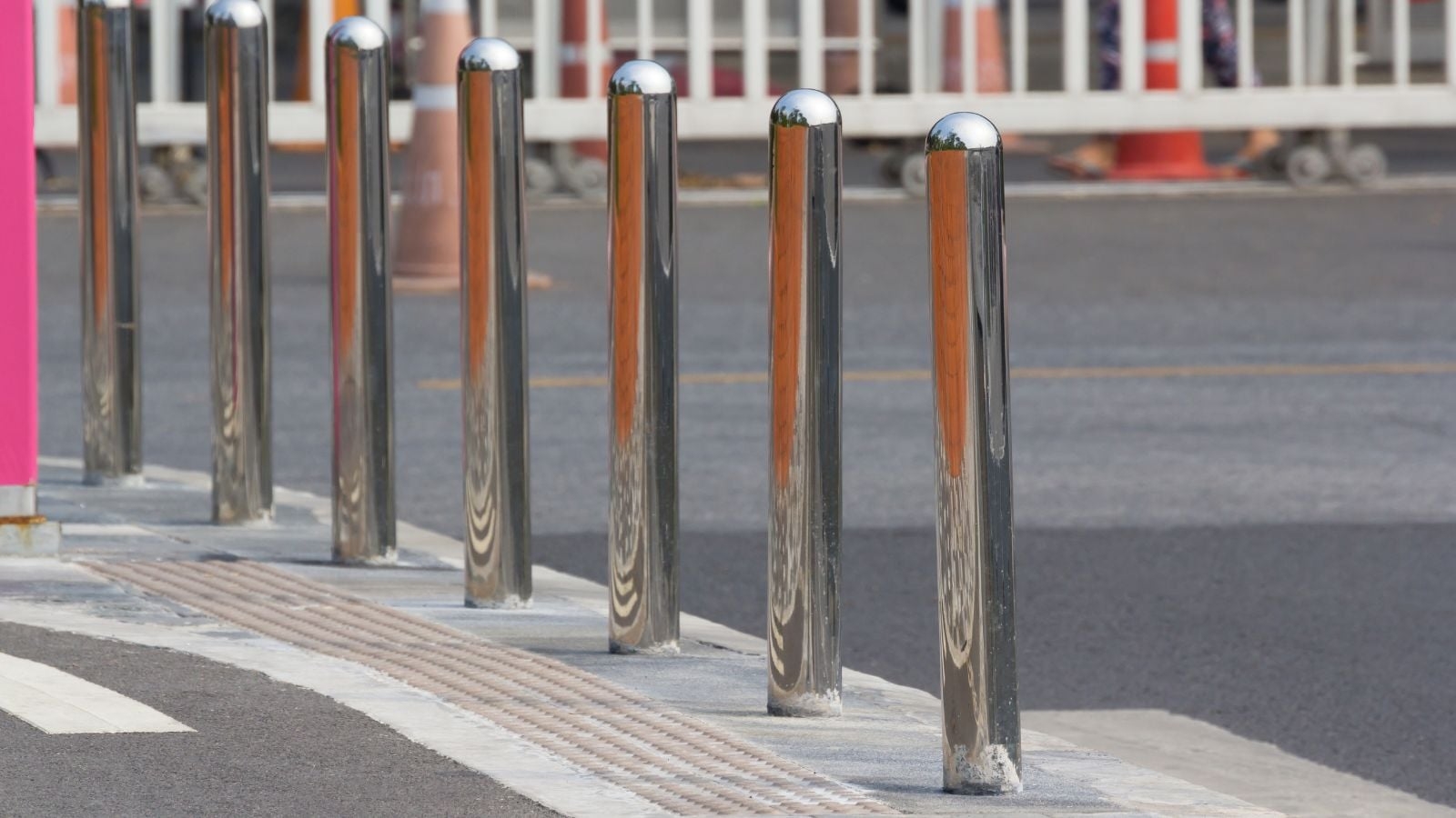 The Usefulness of Stainless Steel Bollards