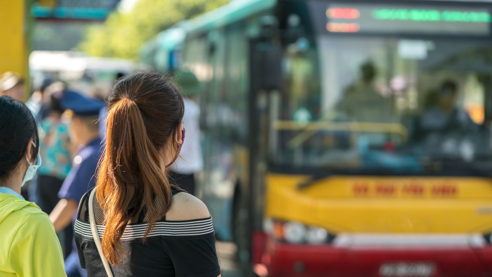 Why Are Good Bus Shelters Important?