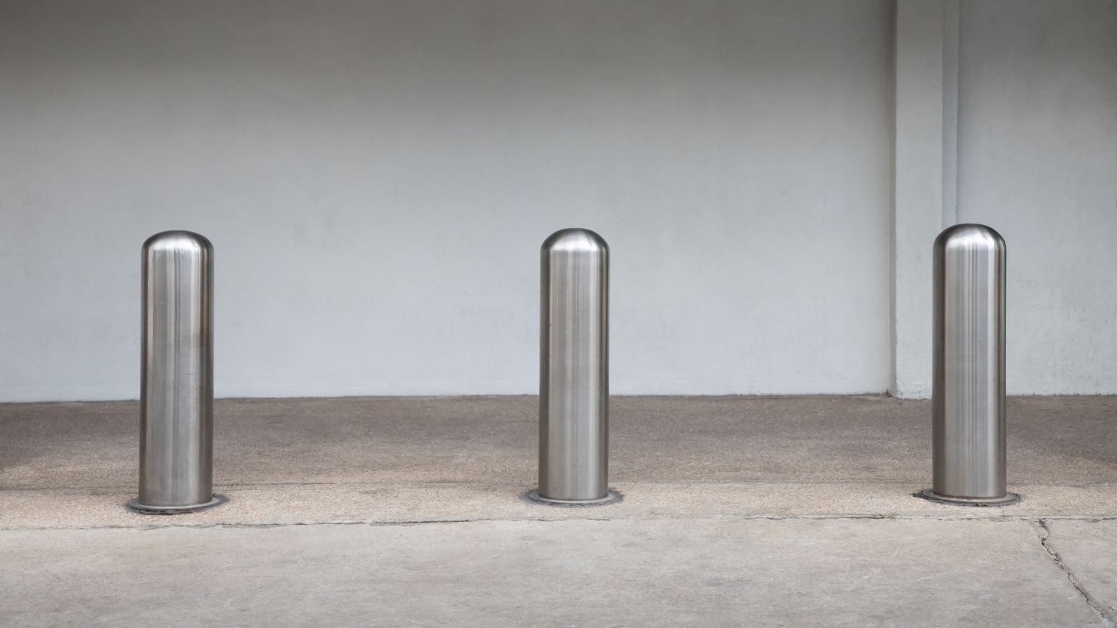 Are Stainless Steel bollards Worth the Investment?